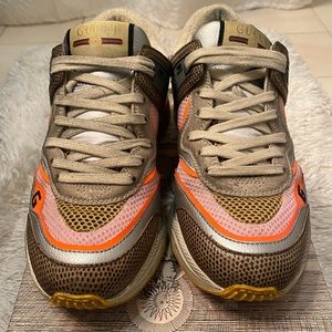 Gucci Ultrapace Sneakers
